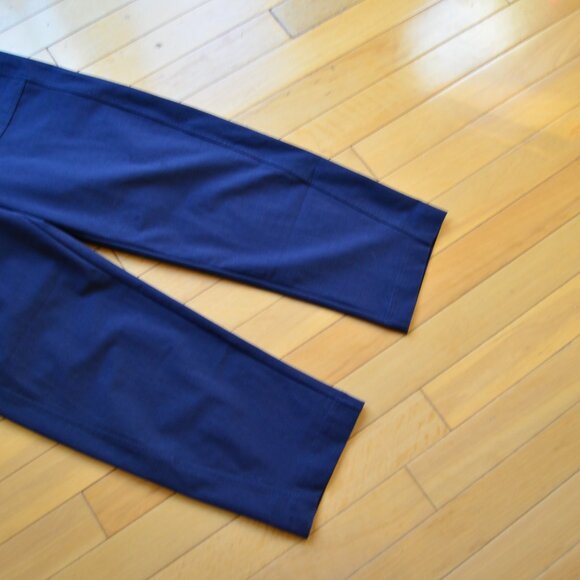 Athleta - Skyline High Rise Barrel Leg Pant Navy Blue Size 8 - Picture 7 of 14